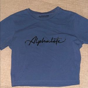 alphalete crop tee